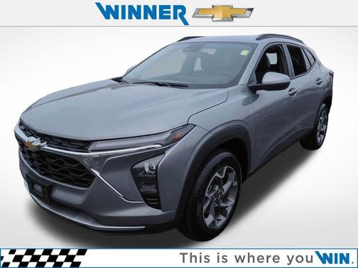 Sterling Gray Metallic 2025 Chevrolet Trax LT