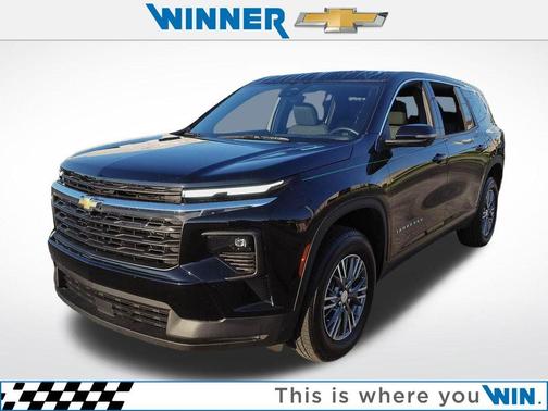 Mosaic Black Metallic 2024 Chevrolet Traverse LS