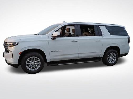 2023 Chevrolet Suburban LT