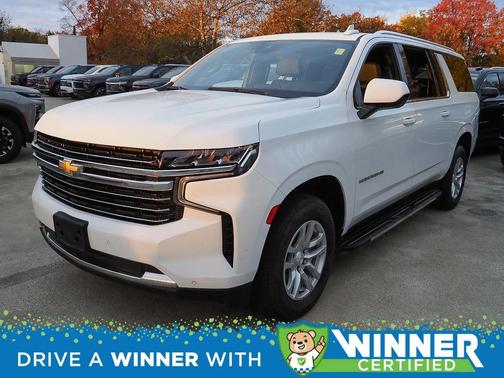 2023 Chevrolet Suburban LT