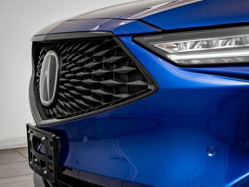 2022 Acura MDX w/A-Spec Package