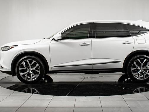 2023 Acura MDX w/Technology Package