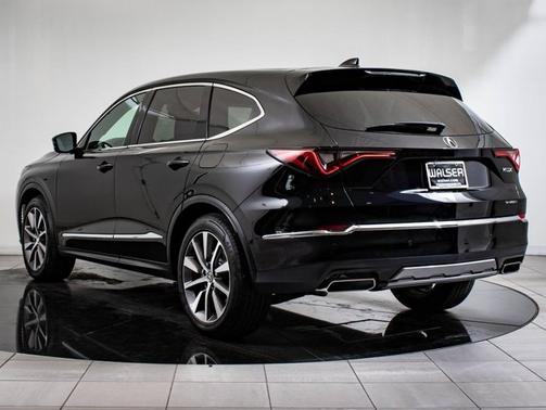 2025 Acura MDX w/Technology Package