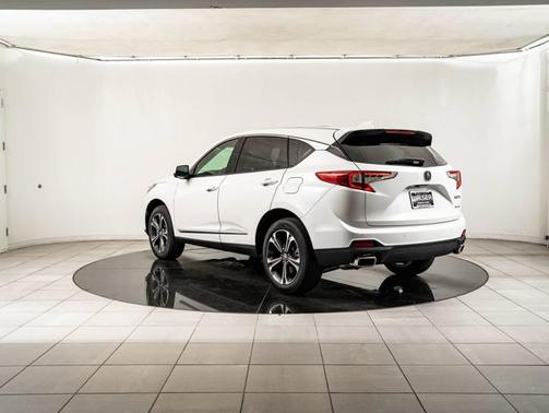 Platinum White Pearl 2026 Acura RDX w/Technology Package
