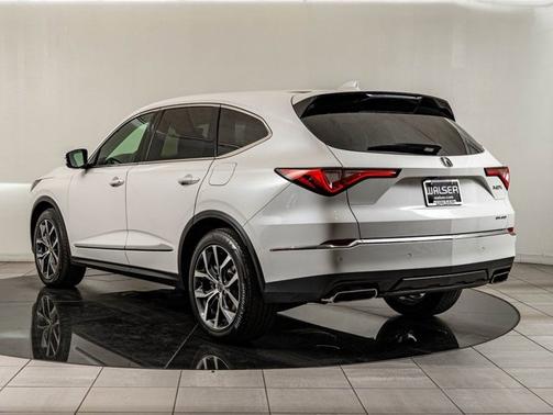 2023 Acura MDX w/Technology Package