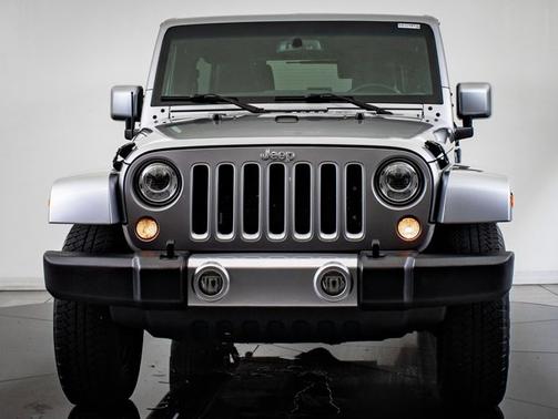 2017 Jeep Wrangler Sahara