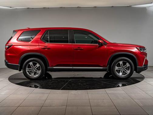 Radiant Red Metallic Ii 2025 Honda Pilot EX-L