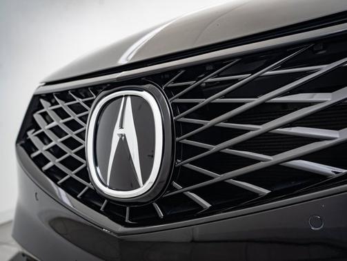 2025 Acura RDX w/Technology Package
