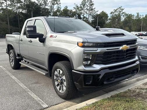 2025 Chevrolet Silverado 2500 Custom