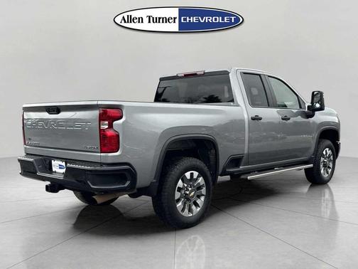 2025 Chevrolet Silverado 2500 Custom