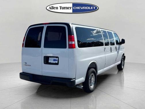 2025 Chevrolet Express 3500 RWD 3500 Extended Wheelbase LS