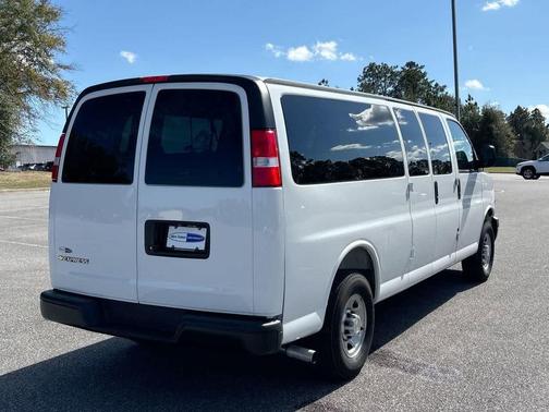 2025 Chevrolet Express 3500 RWD 3500 Extended Wheelbase LS