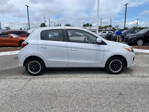 2024 Mitsubishi Mirage ES