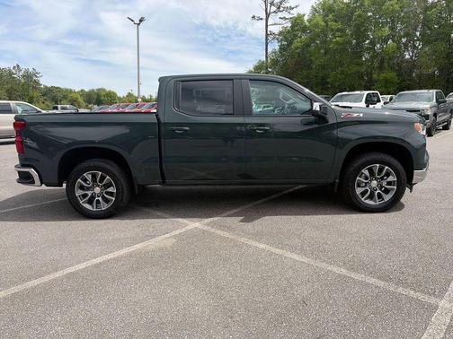 Cypress Gray 2026 Chevrolet Silverado 1500 LT