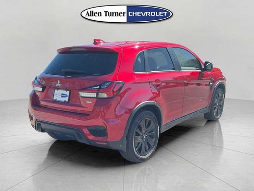 2022 Mitsubishi Outlander Sport 2.0 LE