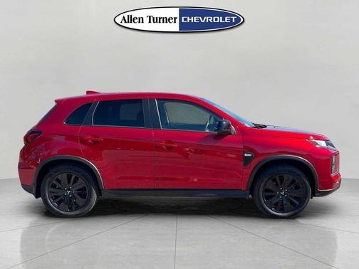2022 Mitsubishi Outlander Sport 2.0 LE