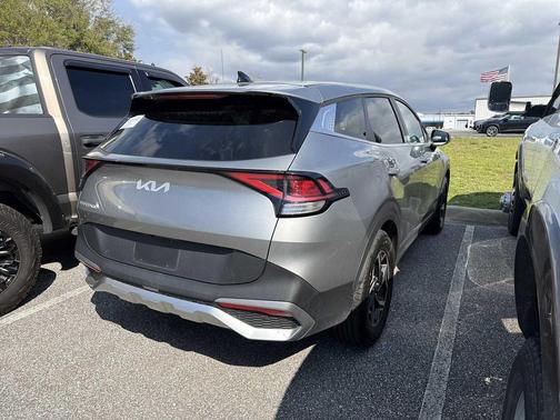 2024 Kia Sportage LX