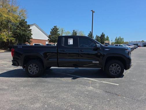Onyx Black 2025 GMC Sierra 1500 Elevation