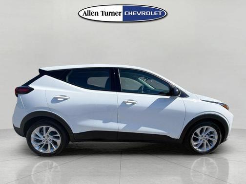 Summit White 2027 Chevrolet Bolt LT FWD