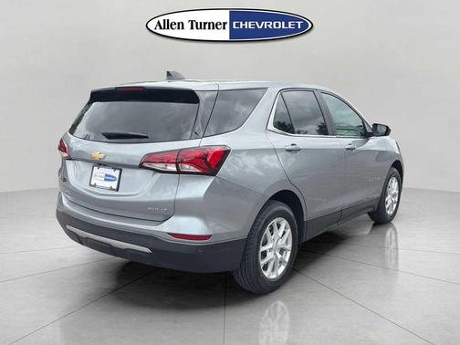 Sterling Gray Metallic 2024 Chevrolet Equinox 1LT