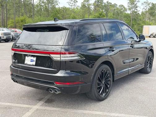 INFINITE BLACK MET CC 2022 Lincoln Aviator Reserve