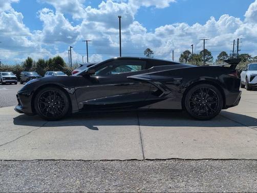 2026 Chevrolet Corvette Stingray w/2LT