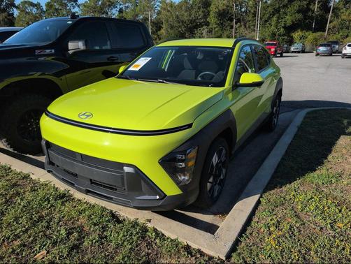 2024 Hyundai KONA SEL