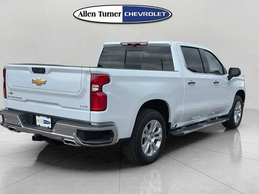 Polar White Tricoat 2026 Chevrolet Silverado 1500 LTZ