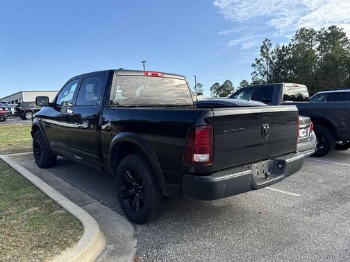 2024 RAM 1500 Classic Warlock Crew Cab 4x2 5'7' Box