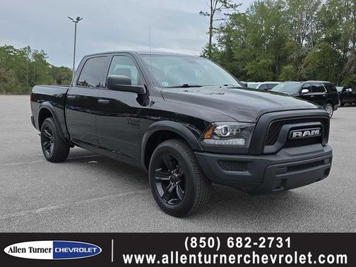 2024 RAM 1500 Classic Warlock Crew Cab 4x2 5'7' Box