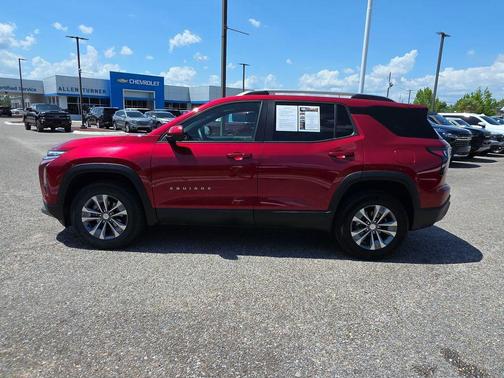 Radiant Red Tintcoat 2025 Chevrolet Equinox 1LT