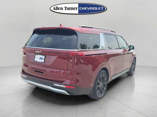Flare Red 2022 Kia Carnival SX