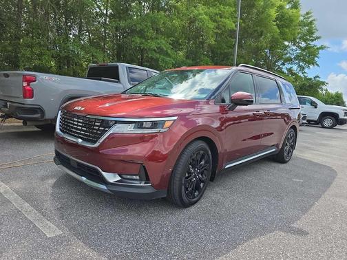 Flare Red 2022 Kia Carnival SX