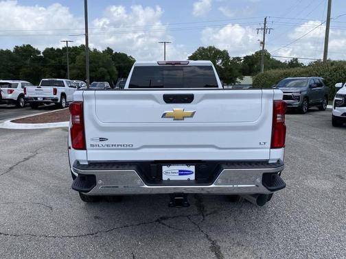 2025 Chevrolet Silverado 3500 LT