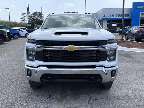 2025 Chevrolet Silverado 3500 LT
