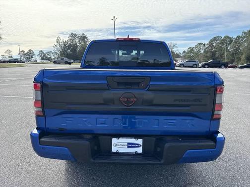 2025 Nissan Frontier PRO-4X