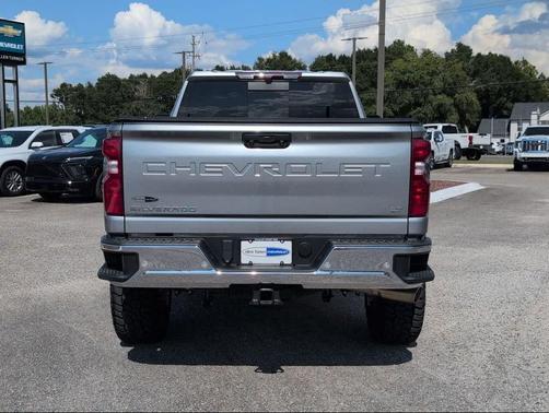 2024 Chevrolet Silverado 2500 LT