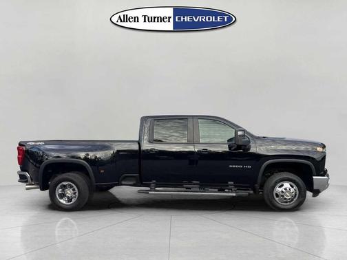 2024 Chevrolet Silverado 3500 LT