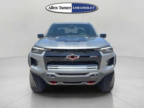 Sterling Gray Metallic 2026 Chevrolet Colorado ZR2
