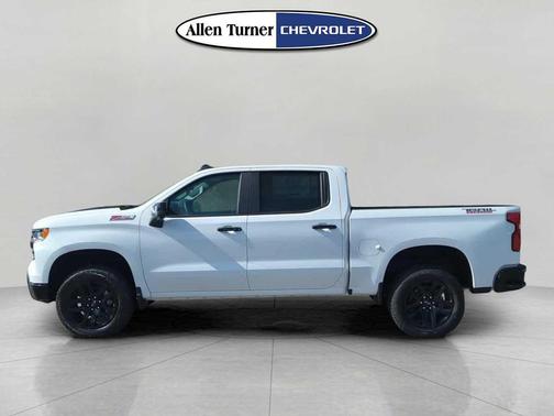 Summit White 2026 Chevrolet Silverado 1500 LT Trail Boss