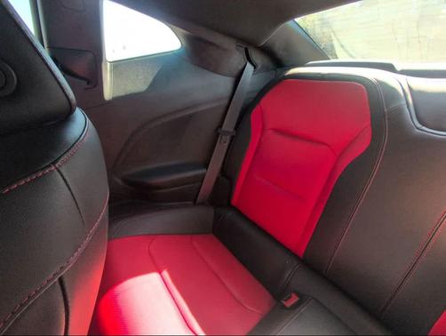 2017 Chevrolet Camaro 2LT