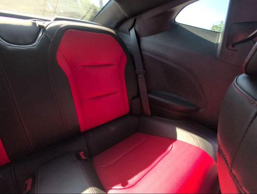2017 Chevrolet Camaro 2LT