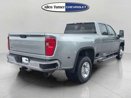 Sterling Gray Metallic 2025 Chevrolet Silverado 3500 LT