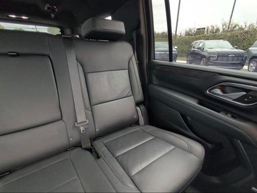 2024 Chevrolet Suburban 4WD Z71