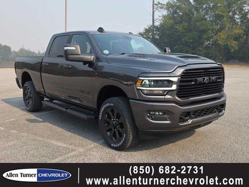 2023 RAM 2500 Laramie Crew Cab 4x4 6'4' Box