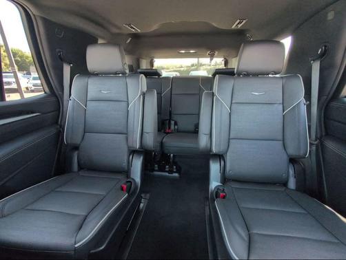 2025 Cadillac Escalade Premium Luxury