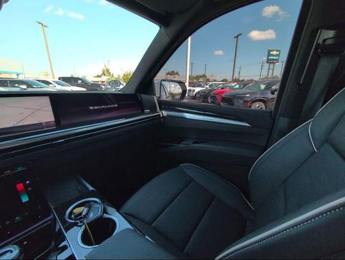 2025 Cadillac Escalade Premium Luxury