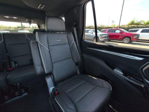 2025 Cadillac Escalade Premium Luxury