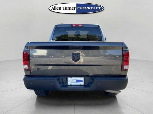 2022 RAM 1500 Classic Warlock Quad Cab 4x2 6'4' Box