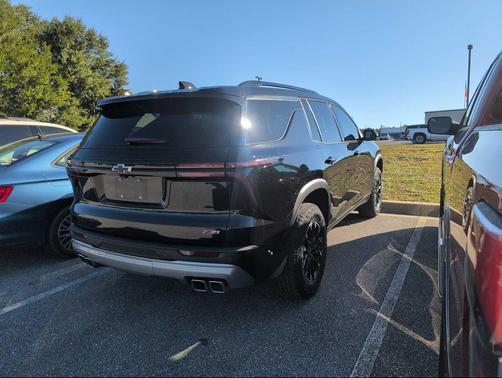 2025 Chevrolet Traverse AWD Z71